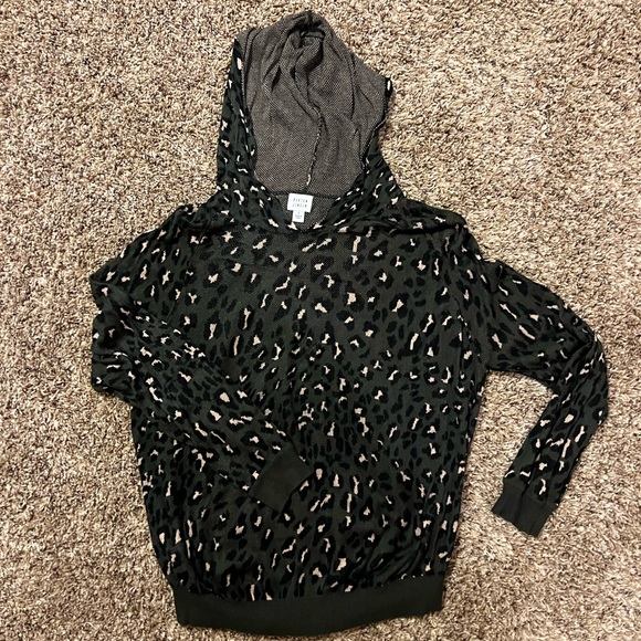 Olive green Peyton Jensen sweater, animal print, hooded, size s, great condition - Picture 1 of 2
